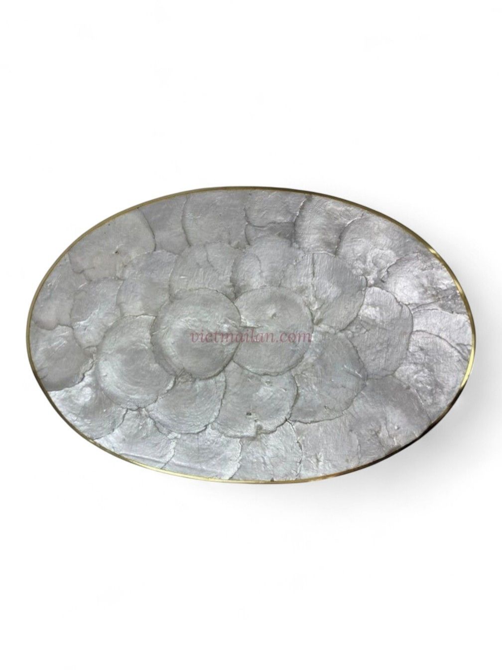 Grey Oval Capiz Shell Placemats (1)