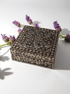 Luxurious Capiz Jewelry Box (1)