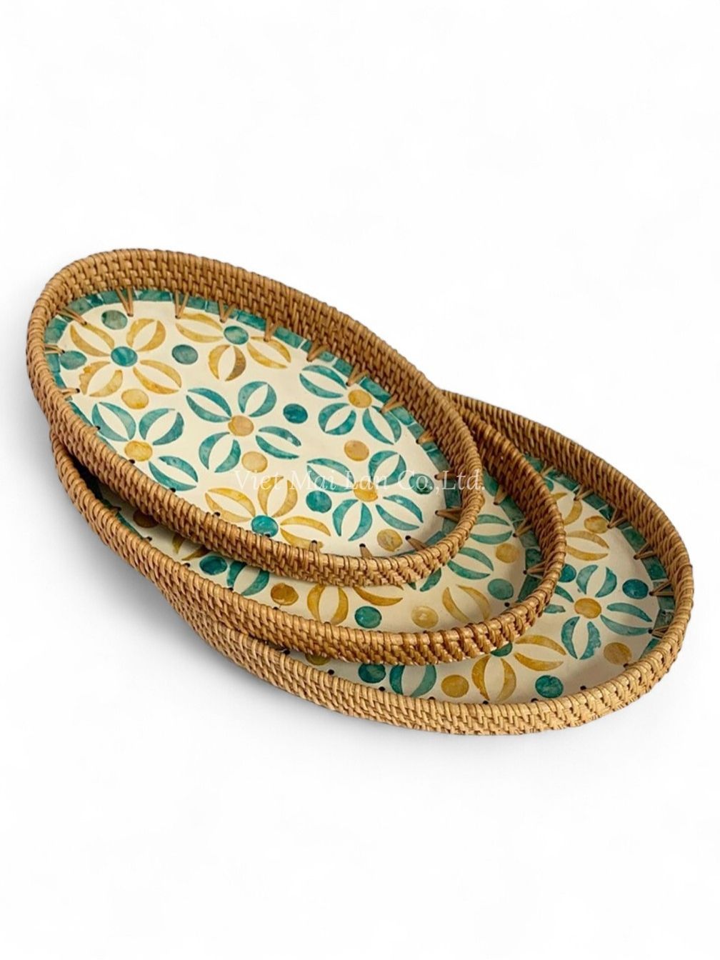 Set Of 3 Oval Rattan And Mother Of Pearl Trays (1)