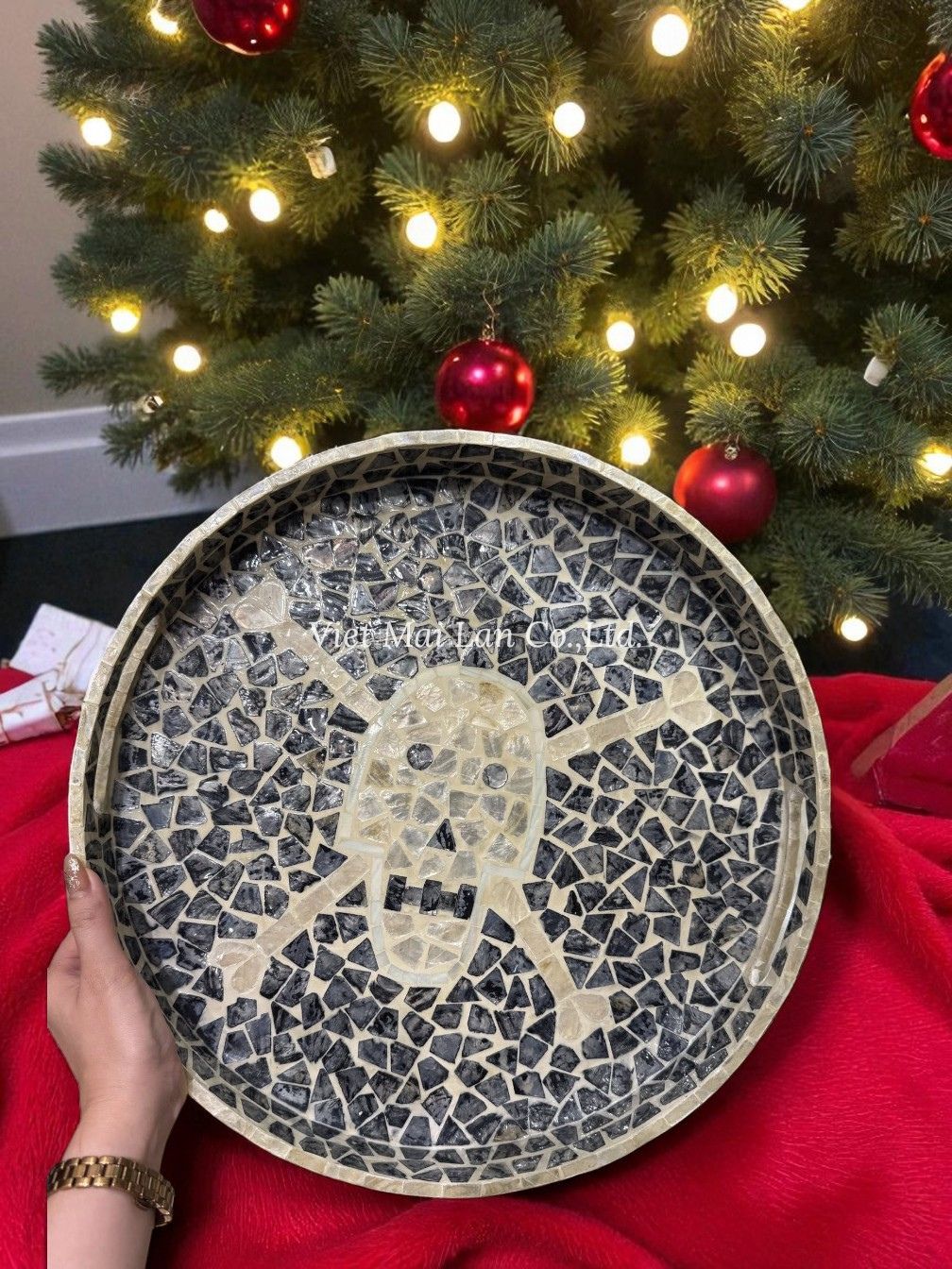 The Art Of Inlay Meets The Colors Of Christmas In Mother Of Pearl Tray