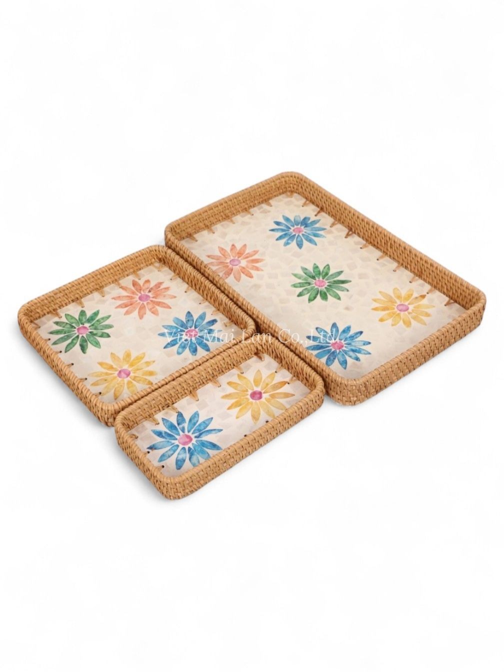 CHarming Floral Rattan And Mother Of Pearl Tray Set (1)