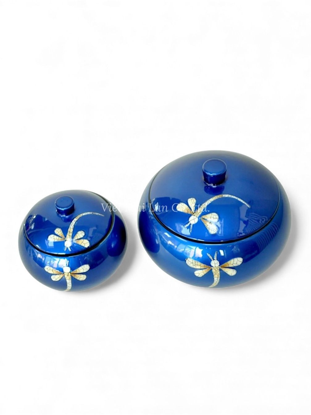 Artisanal Lacquer Jar (3)