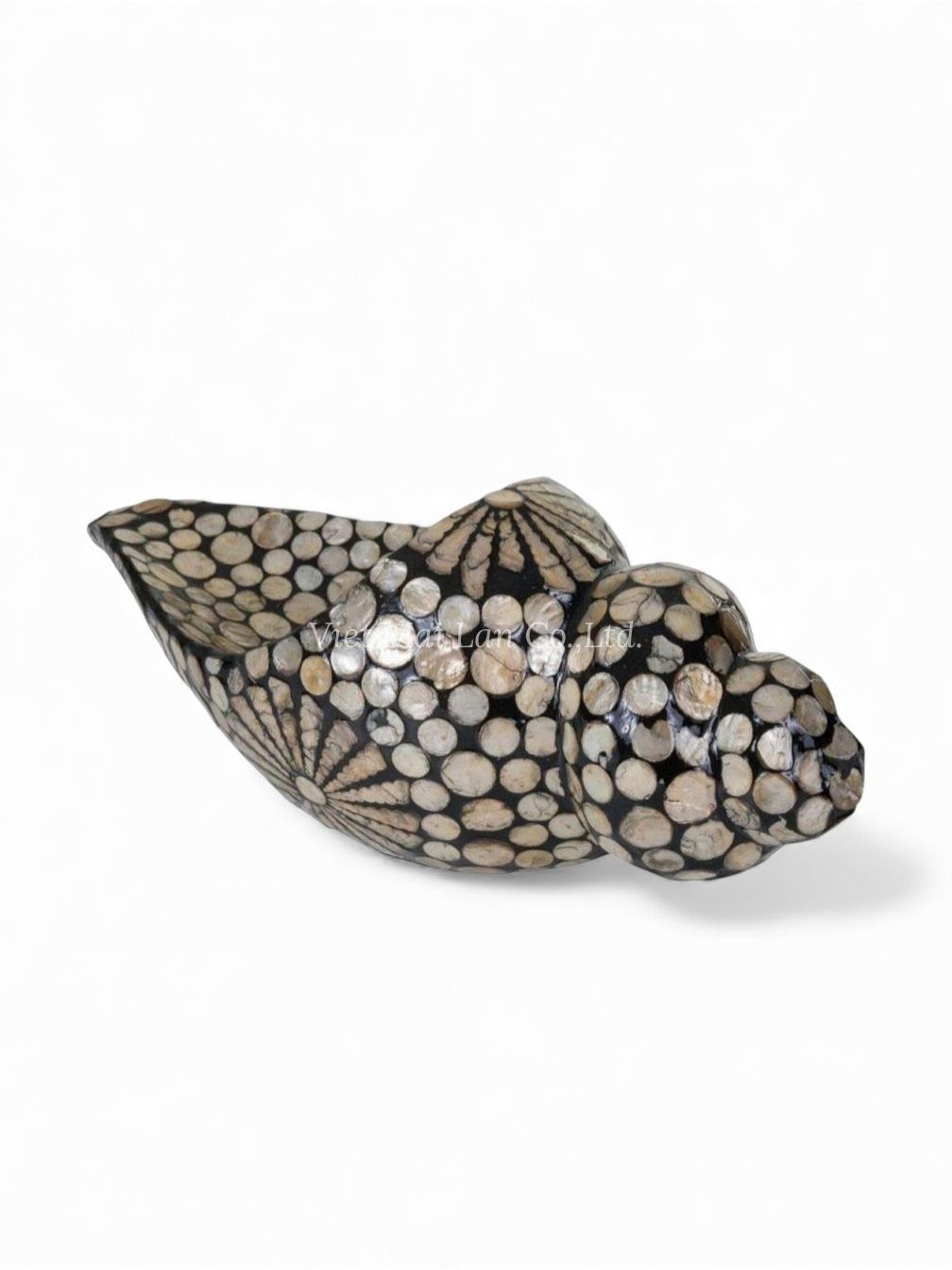 Natural Black Mother Of Pearl Snail Sculpture (1)